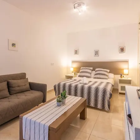 Apartamento Jardines De Murillo * Seville